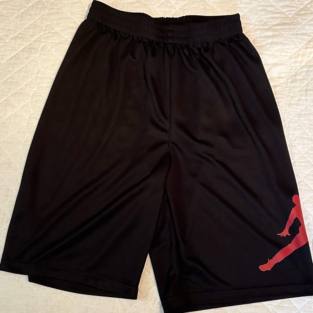 EUC Boy’s Jordan Mesh Basketball Shorts
